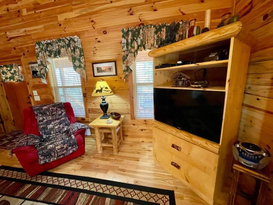 Cabin 2 Bed Close To Helen Hot Tub #15 Εξωτερικό φωτογραφία