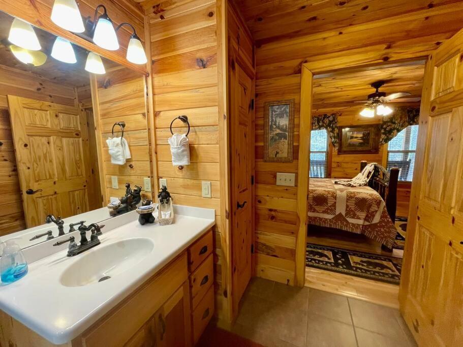 Cabin 2 Bed Close To Helen Hot Tub #15 Εξωτερικό φωτογραφία