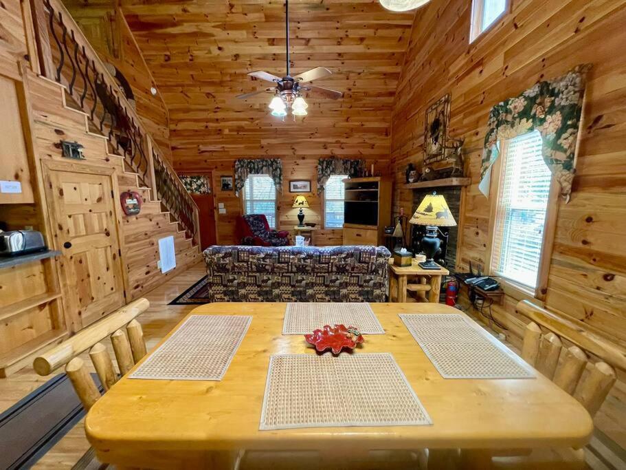 Cabin 2 Bed Close To Helen Hot Tub #15 Εξωτερικό φωτογραφία